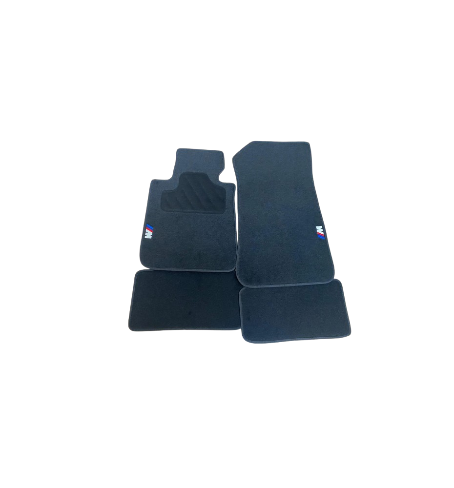 Tapis de sol pour BMW Serie 1 E87 5 Portes (2004-2011) Sur-Mesure